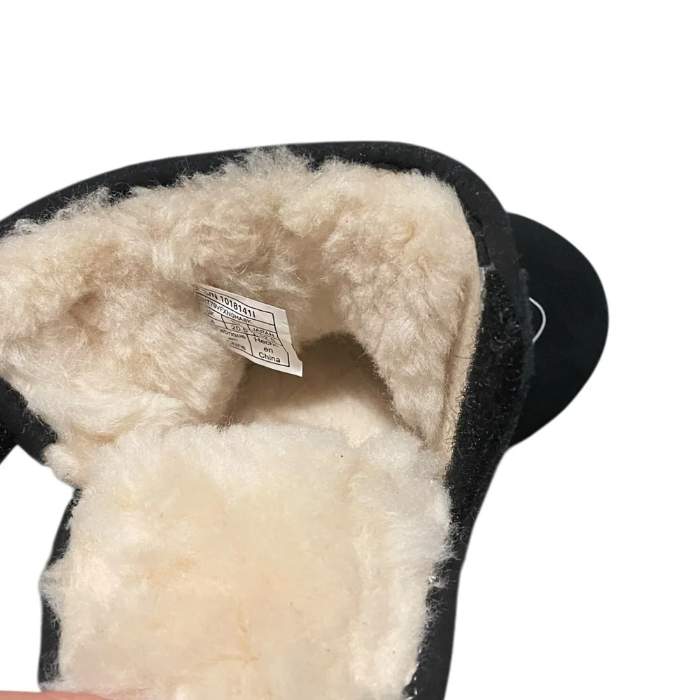 Ugg‎ Jessie Crib Toddler Toasty Warm Sheepskin Winter Boots Black Size 0/1